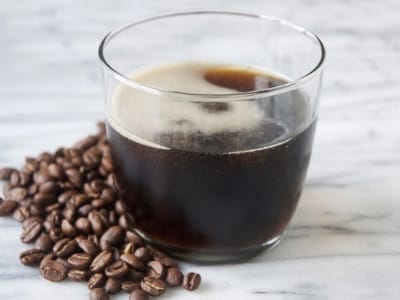 propiedades del cafe descafeinado