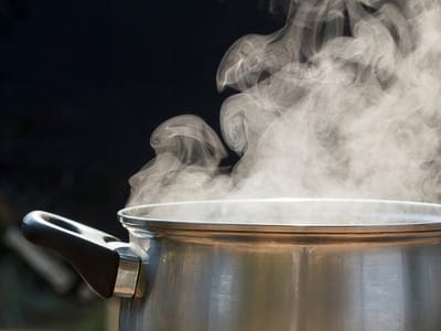 como hacer cafe en cafetera italiana